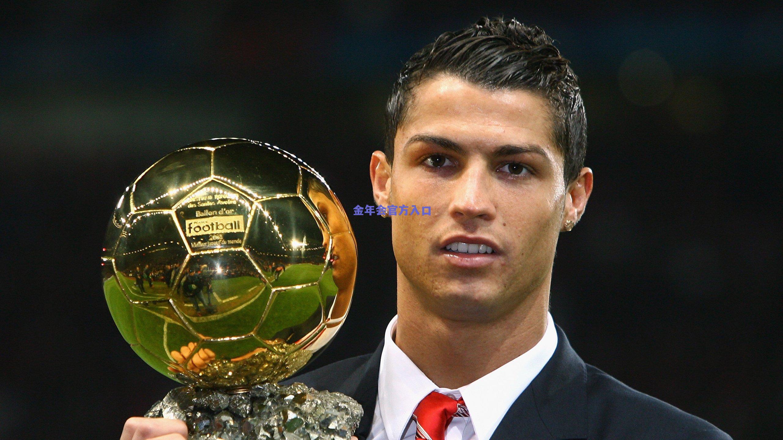 埃弗顿锁定比利亚雷亚尔锋线尖刀 谈判开启求购巴里