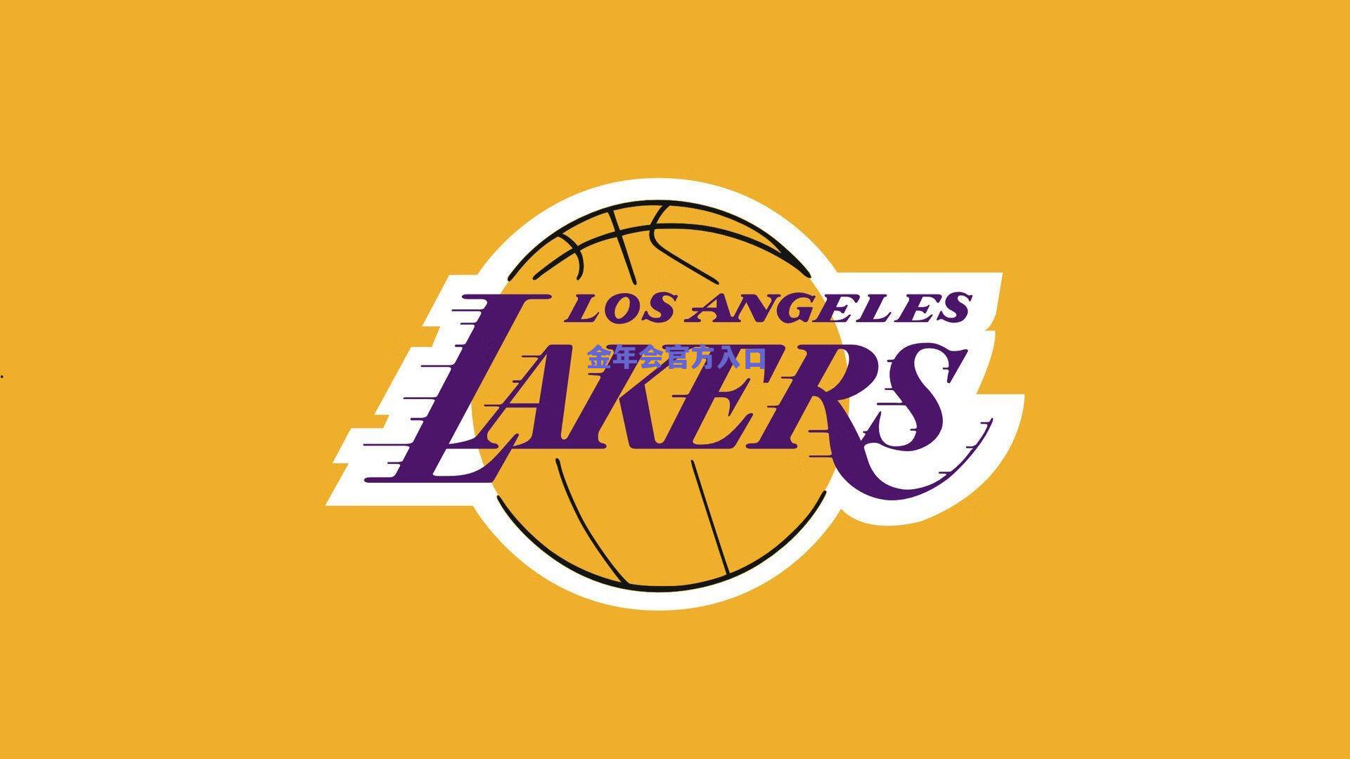 詹姆斯期待在NBA 2K中驾驭新赛季阵容，虚拟赛场再掀风云